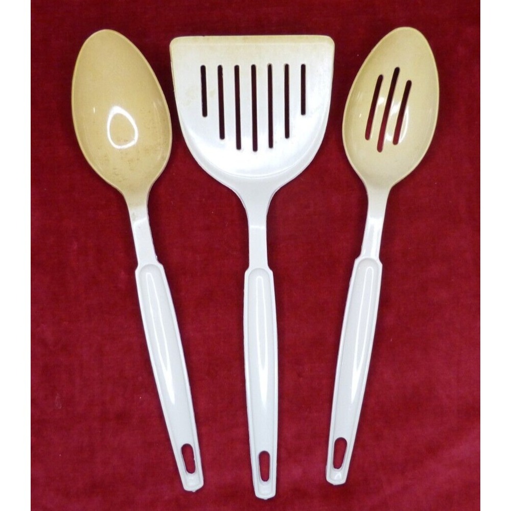 Vintage Ekco Nylon Plastic Almond‎ Off White Turner Spoon Slotted Spoon USA